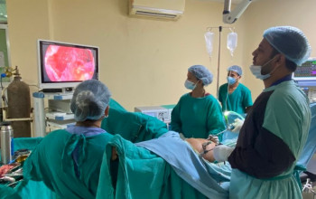 पूर्वाञ्चल क्यान्सर अस्पतालमा ल्याप्रोस्कोपीको माध्यमबाट महिलामा हुने क्यान्सर रोगको उपचार सुरु